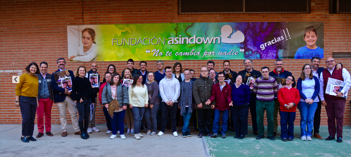 Más de 60 inmobiliarias de Asicval visitan la fundación Asindown