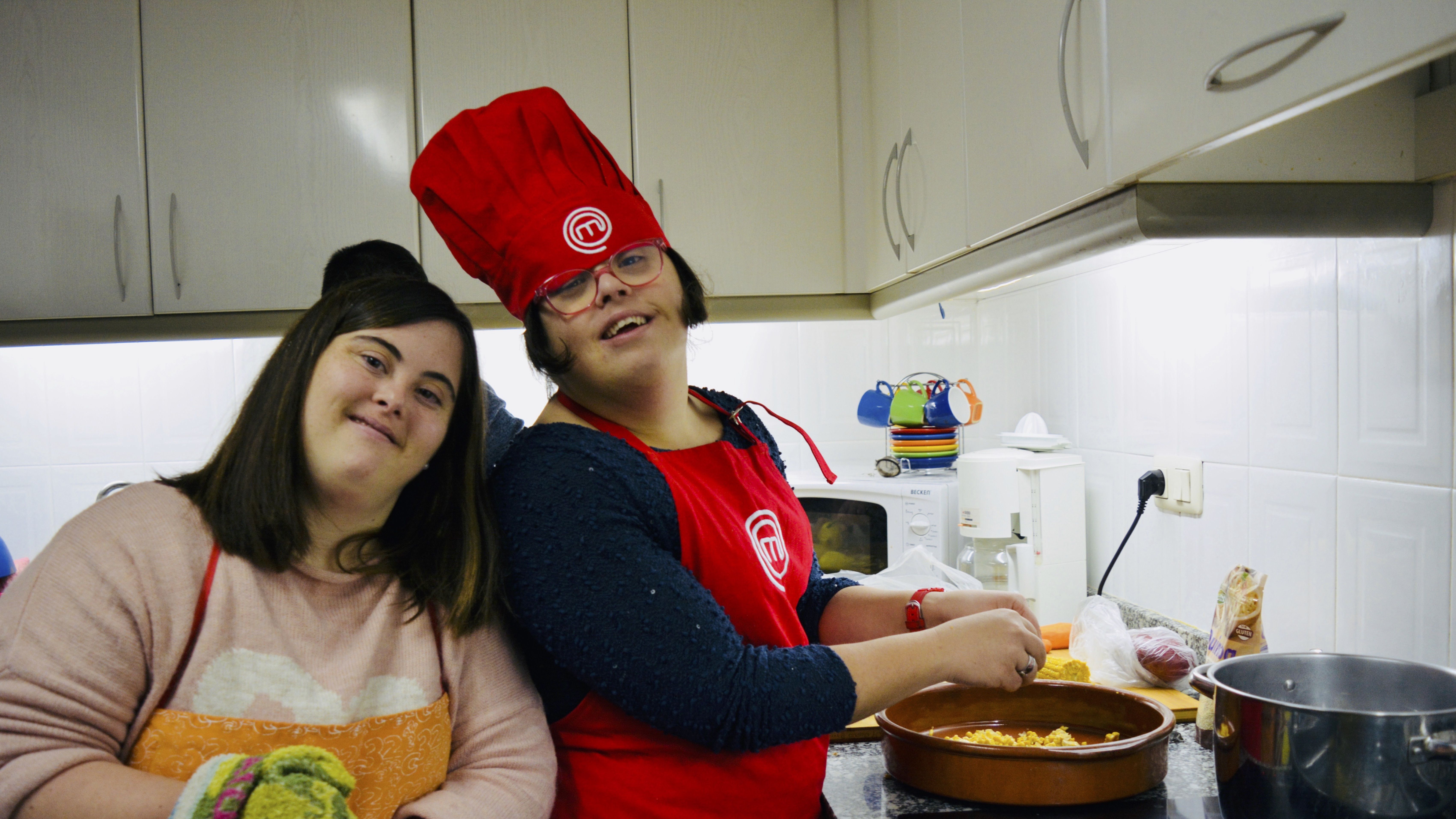 Asindown abre la escuela de vida “K pasa con mi kasa”