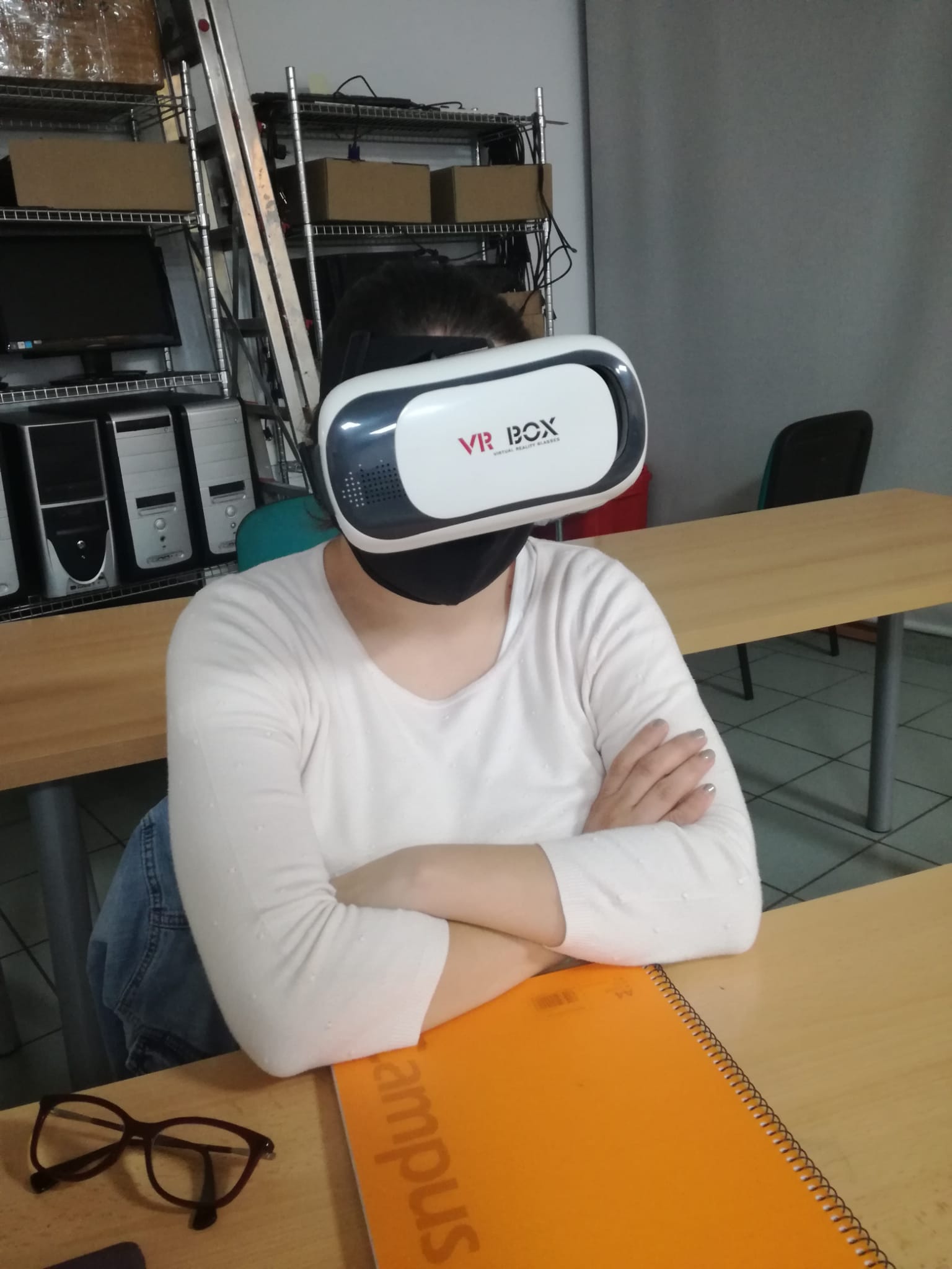 METODOLOGÍA DE REALIDAD VIRTUAL EN EL PROYECTO UNO A UNO